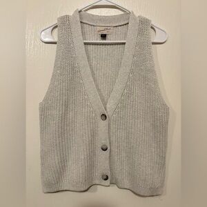 Universal Thread Cream Knit Button-Front Vest